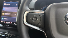 Volvo Xc40 2.0 B4P Plus Dark 5dr AWD Auto Petrol Estate